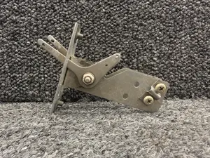 66980-000 Piper PA28R-200 Alternate Air Control Lever (No Knobs)
